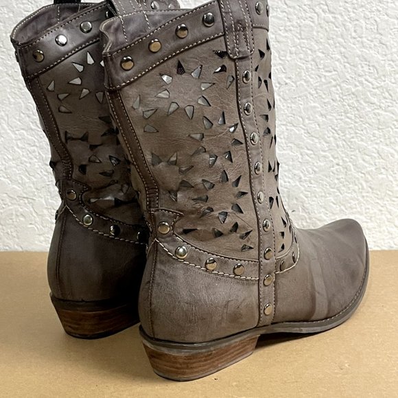 Paparazzi Womens Size 9 (39) Taupe See Through Studded Shoes Boots - Picture 9 of 10